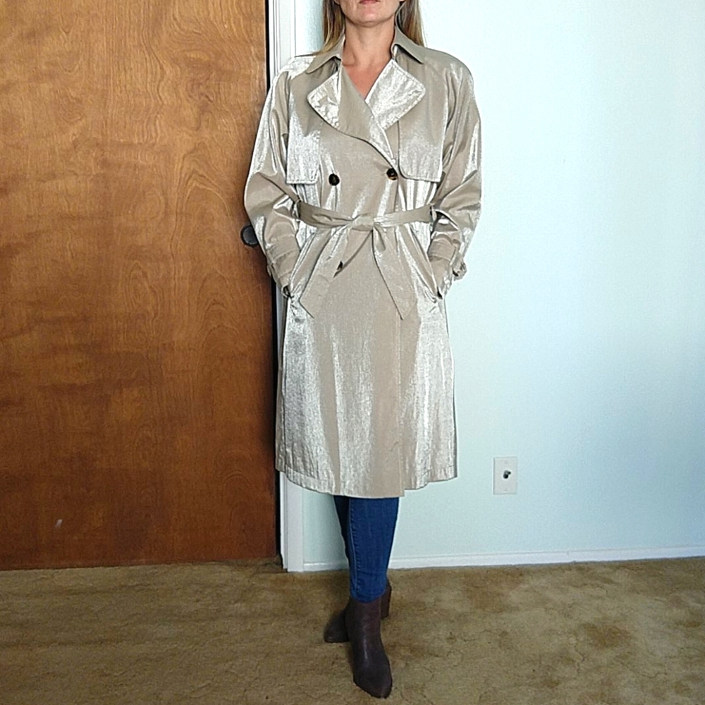 Vintage  Tan Shimmer Trenchcoat ( C02)